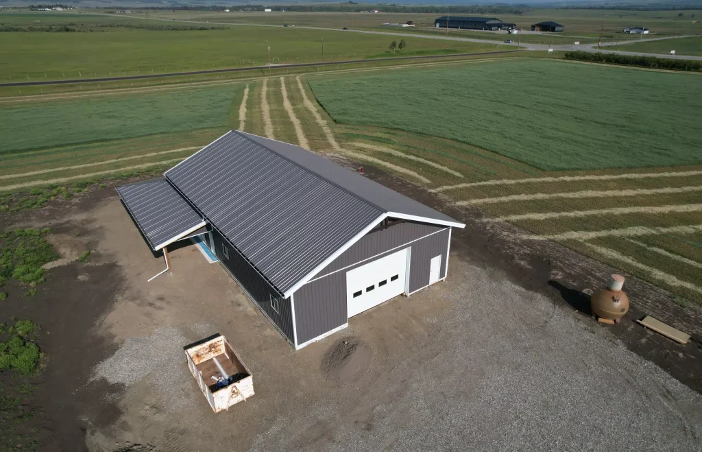 A post-frame Residential Shouse