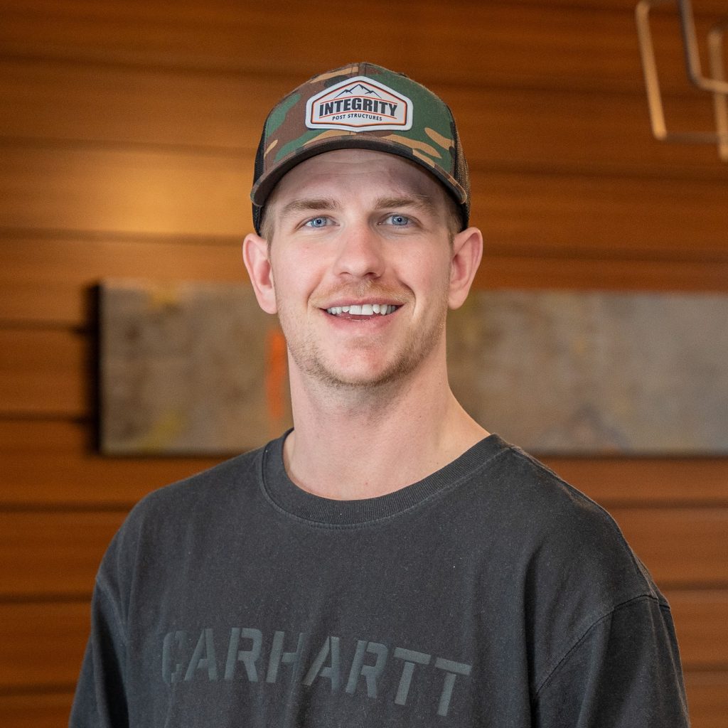 Adam Onishenko - Integrity post Structures building expert for Southern Saskatchewan and Manitoba