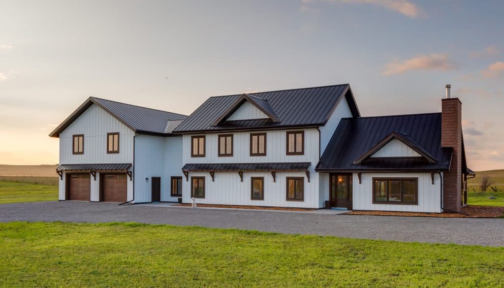 Award Winning Bandominium by Integrity Post Structures